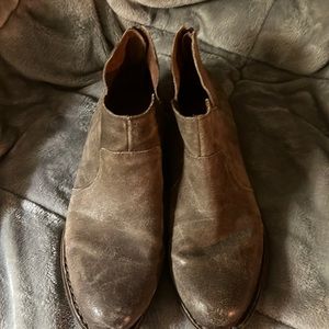 Born-Distressed booties brand new never worn size 9.5